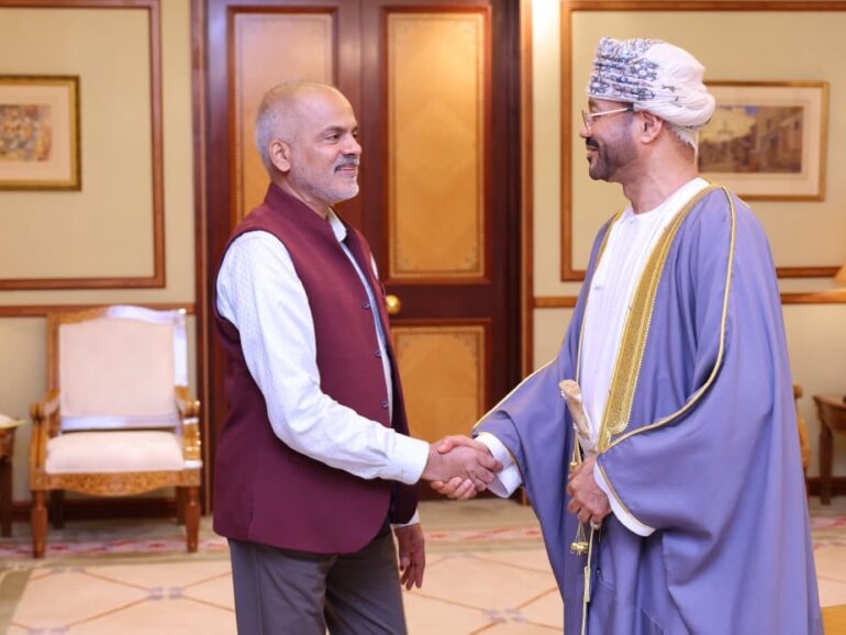 Foreign Minister bids farewell to envoys of Indonesia, Switzerland and India