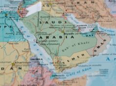 Houthis Movement announces ban on Israeli maritime navigation