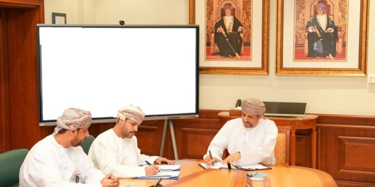 MHT signs RO12m deals for new tourism projects in Al Hamra and Mirbat