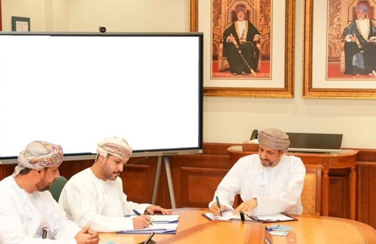 MHT signs RO12m deals for new tourism projects in Al Hamra and Mirbat