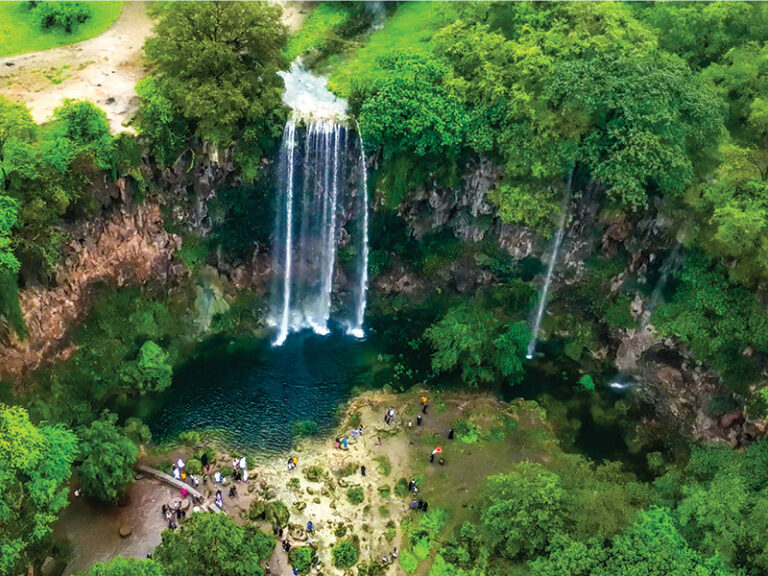 Oman domestic tourism during summer break