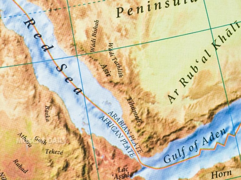 Oman calls for immediate cessation of escalation in Red Sea