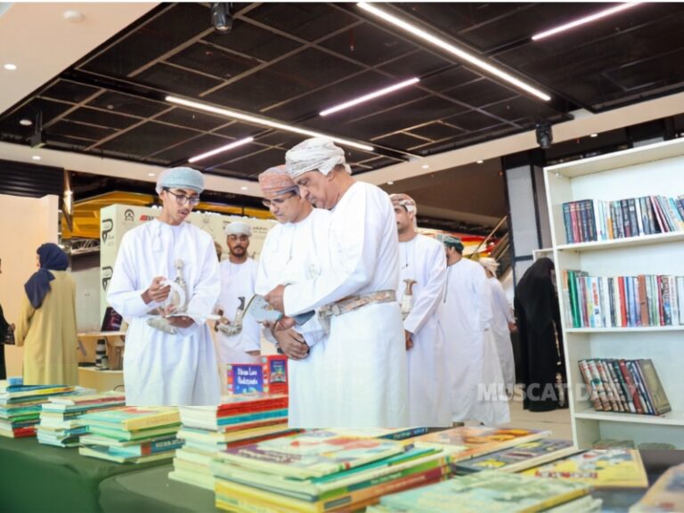 SQU kicks off used book fair in Muscat
