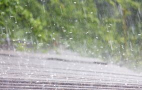 Heavy rain and hail expected in Al Hajar Mountains