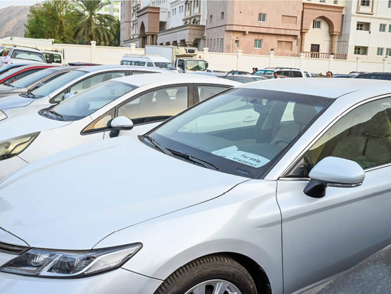 Repaired imported cars in Oman