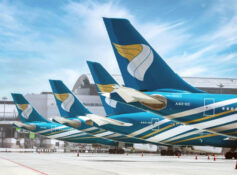 Oman Air flight delays and cancellations