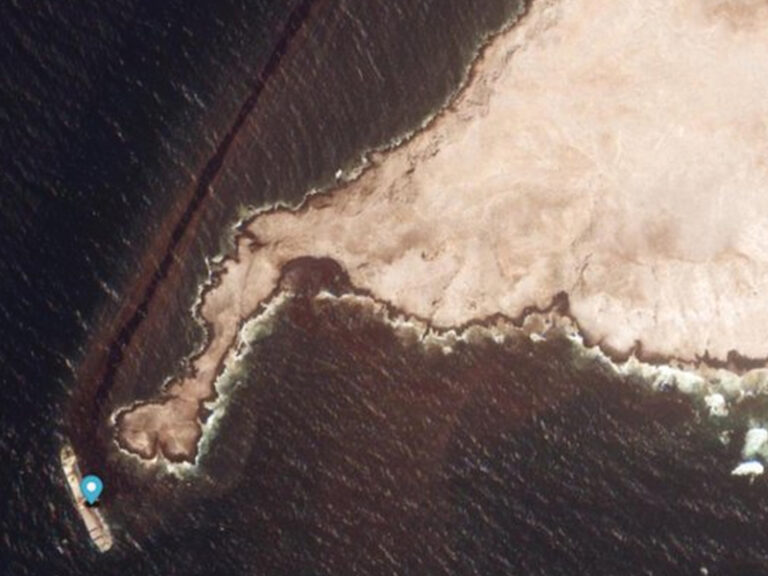 Hallaniyat oil slick spreads across 600sq km: Greenpeace