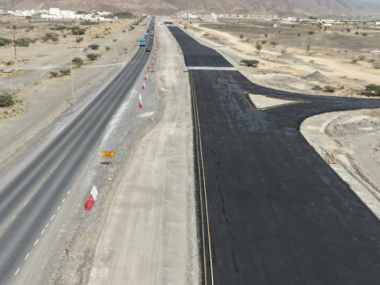Al Wusta road projects worth over RO120mn under way