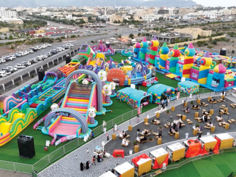 Jabal Akhdar Festival 2026, Jabal Akhdar Festival, Jabal Akhdar tourism, Jabal Akhdar Oman, Oman tourism, Dakhliyah tourism, Nizwa tourism, Jabal Akhdar visitors, Jabal Akhdar festival visitors, 300,000 visitors Jabal Akhdar, Jabal Akhdar tourism destination,