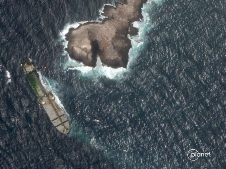 Oil spill from grounded tanker Caroline Bezengi off Oman