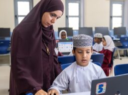 Oman welcomes 876,117 students for new academic year