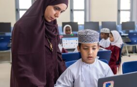 Oman welcomes 876,117 students for new academic year