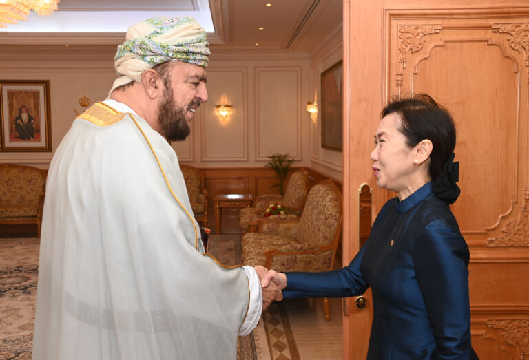 Sayyid Asaad bids farewell to Thai ambassador
