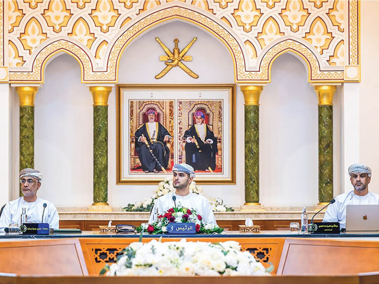 Muscat Municipal Council reviews worker housing rules
