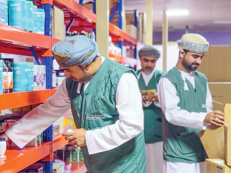 Barka inspectors seize 25,723 goods from unlicensed site
