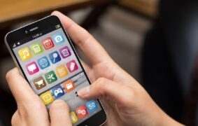 Oman’s telecom subscriptions rise 1% to 8.44 million