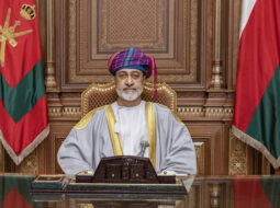 Sultan Haitham receives thanks from Arab Towns Organization conference participants