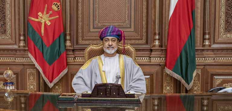 Sultan Haitham receives thanks from Arab Towns Organization conference participants