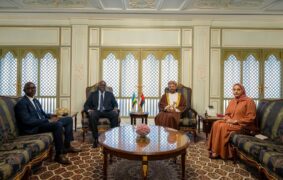 Oman, Rwanda discuss strengthening economic and diplomatic ties