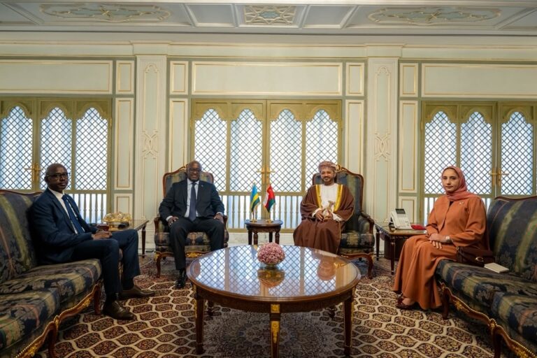 Oman, Rwanda discuss strengthening economic and diplomatic ties