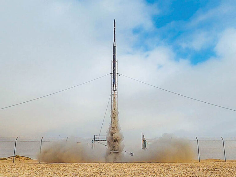 Etlaq Spaceport rocket launch