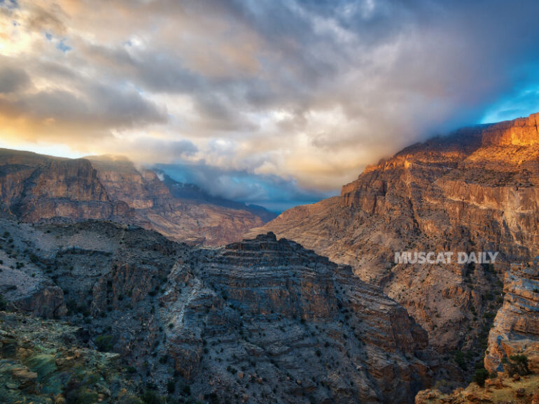 Oman Weather, Civil Aviation Authority, Jabal Shams, Winter Season, Low Temperature, Temperature Drop, Meteorological Stations, Saiq, Cold Weather, Climate Update, Weather Bulletin, Omani Winter, Mountain Weather, Muscat Weather, Seasonal Shift